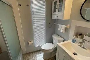 2832 Bay St, Sarasota, FL 34237 - Photo 18