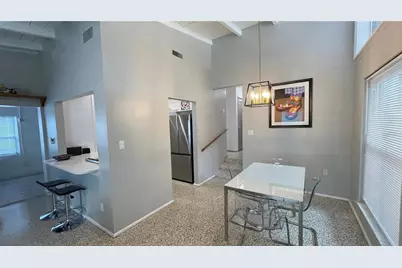 2832 Bay Street, Sarasota, FL 34237 - Photo 10