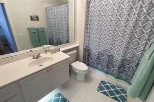 7677 Bergamo Ave, Sarasota, FL 34238 - Photo 14