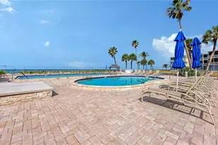 4825 Gulf of Mexico Dr, Longboat Key, FL 34228 - Photo 22