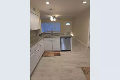 2212 Vinson Avenue, Sarasota, FL 34232 - Photo 6