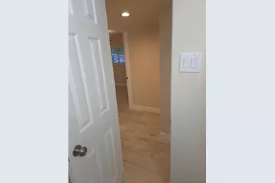 2212 Vinson Avenue, Sarasota, FL 34232 - Photo 18