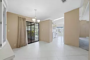 8420 Imperial Cir, Palmetto, FL 34221 - Photo 8