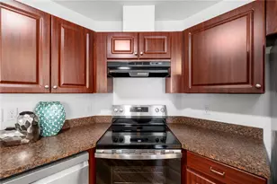 15404 Bama Breeze Pl, Wimauma, FL 33598 - Photo 18