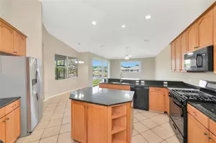 12079 Aster Ave, Bradenton, FL 34212 - Photo 10