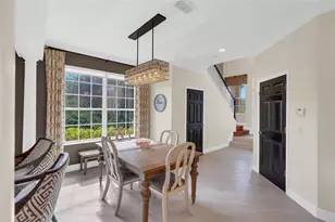 8204 Villa Grande Ct, Sarasota, FL 34243 - Photo 12