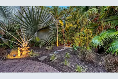 922 Indian Beach Drive, Sarasota, FL 34234 - Photo 42