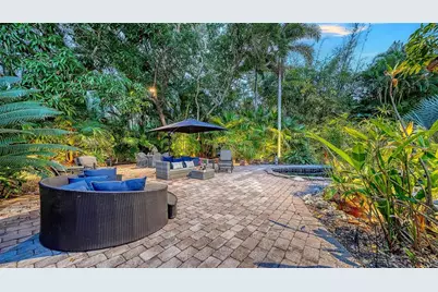 922 Indian Beach Drive, Sarasota, FL 34234 - Photo 38