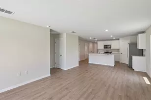 10919 44th Ave E, Palmetto, FL 34221 - Photo 12