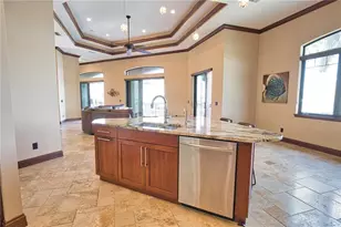 420 Palmetto Crescent, Nokomis, FL 34275 - Photo 8