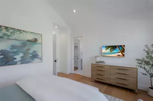 215 Sycamore Ave, Anna Maria, FL 34216 - Photo 36