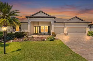 17053 Polo Trl, Lakewood Ranch, FL 34211 - Photo 2