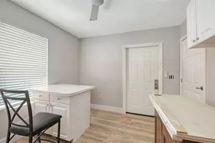 420 Kumquat Ct, Sarasota, FL 34236 - Photo 28