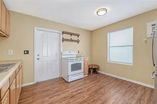 420 Kumquat Ct, Sarasota, FL 34236 - Photo 38