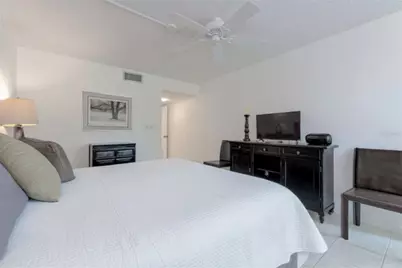 842 Bayport Way #842, Longboat Key, FL 34228 - Photo 18