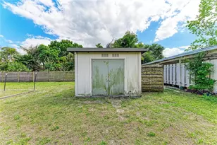 2286 Hyde Park St, Sarasota, FL 34239 - Photo 34