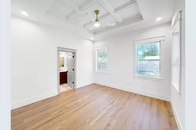 1607 Gray Street S, Gulfport, FL 33707 - Photo 12