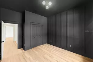 1601 Gray St S, Gulfport, FL 33707 - Photo 12