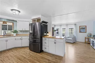 238 Palm Air Dr, Osprey, FL 34229 - Photo 12