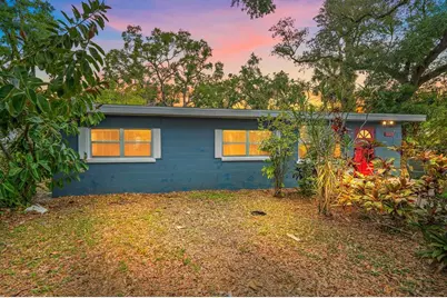 2503 53rd Avenue W, Bradenton, FL 34207 - Photo 2