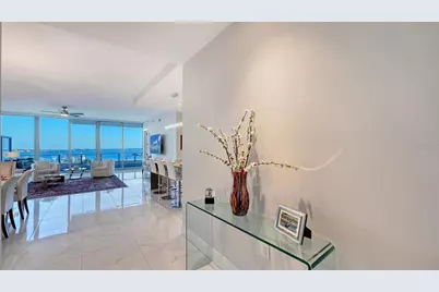 1155 N Gulfstream Avenue #401, Sarasota, FL 34236 - Photo 16