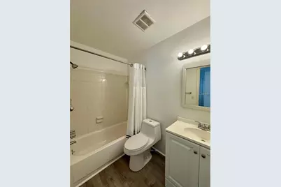 2632 Hidden Lake Drive N #E, Sarasota, FL 34237 - Photo 16