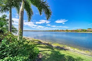 352 Maraviya Blvd, Nokomis, FL 34275 - Photo 2