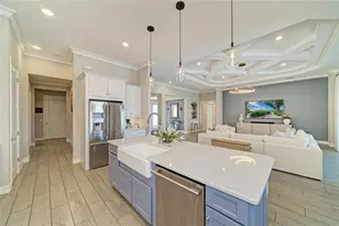 352 Maraviya Blvd, Nokomis, FL 34275 - Photo 38