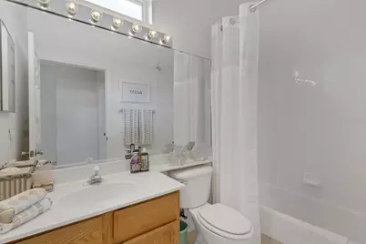 378 Londonderry Drive, Sarasota, FL 34240 - Photo 16