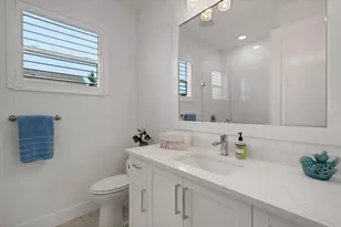 1104 Waterline Ct, Sarasota, FL 34240 - Photo 32