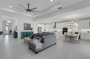 1104 Waterline Ct, Sarasota, FL 34240 - Photo 10