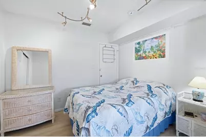 723 S Brink Avenue, Sarasota, FL 34237 - Photo 20