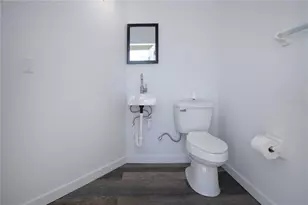 9590 Knightsbridge Cir, Sarasota, FL 34238 - Photo 54