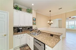 8432 Miramar Way, Lakewood Ranch, FL 34202 - Photo 18