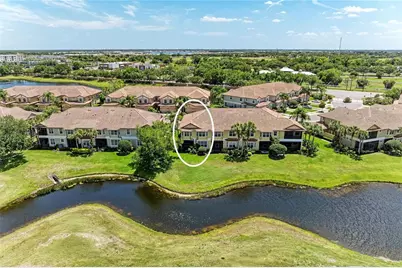 8432 Miramar Way, Lakewood Ranch, FL 34202 - Photo 2