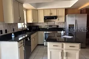 4723 Busti Dr, Sarasota, FL 34232 - Photo 4