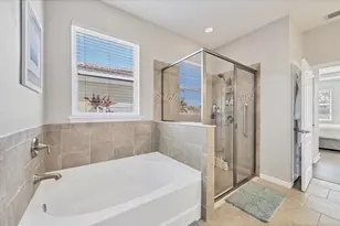 5333 Charlie Brown Ln, Sarasota, FL 34233 - Photo 18
