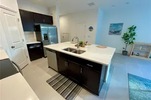6417 Fairmont Ln, Palmetto, FL 34221 - Photo 4