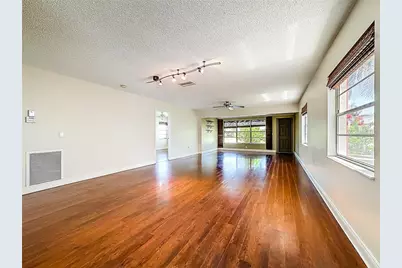 4523 W Independence Drive, Bradenton, FL 34210 - Photo 12