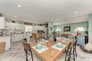 519 51st St W, Bradenton, FL 34209 - Photo 6