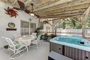 519 51st St W, Bradenton, FL 34209 - Photo 10