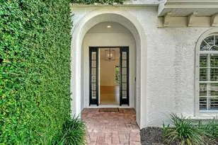 1704 Fortuna St, Sarasota, FL 34239 - Photo 2