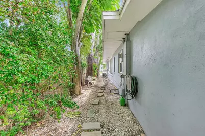 710 31st Street W, Bradenton, FL 34205 - Photo 40