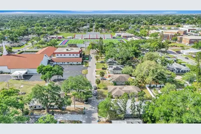 710 31st Street W, Bradenton, FL 34205 - Photo 50