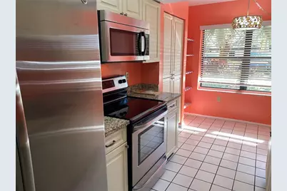 435 30th Avenue W #D103, Bradenton, FL 34205 - Photo 12