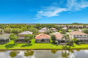 8721 Stone Harbour Loop, Bradenton, FL 34212 - Photo 4