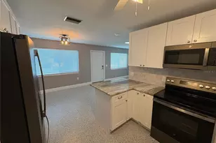 4515-4517 103rd Street Ct W, Bradenton, FL 34210 - Photo 6