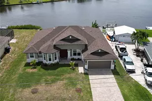 729 Crestview Cir NW, Port Charlotte, FL 33948 - Photo 34