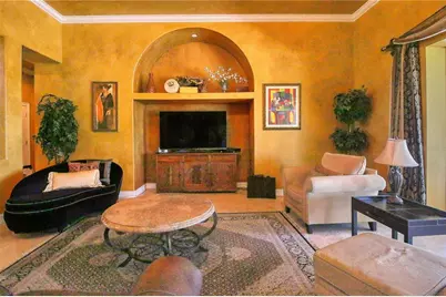 110 Portofino Drive, North Venice, FL 34275 - Photo 8