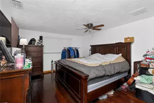 7614 Palmbrook Dr, Tampa, FL 33615 - Photo 20